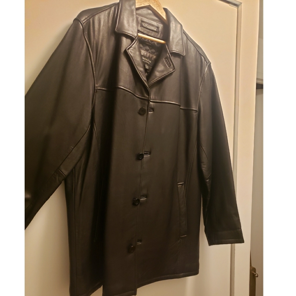 Clairborne Lambskin Leather Coat (M)